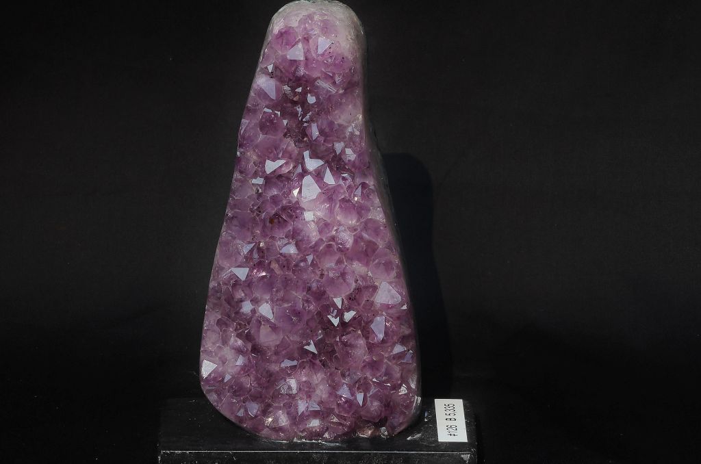 BEAUTIFUL MINERALS